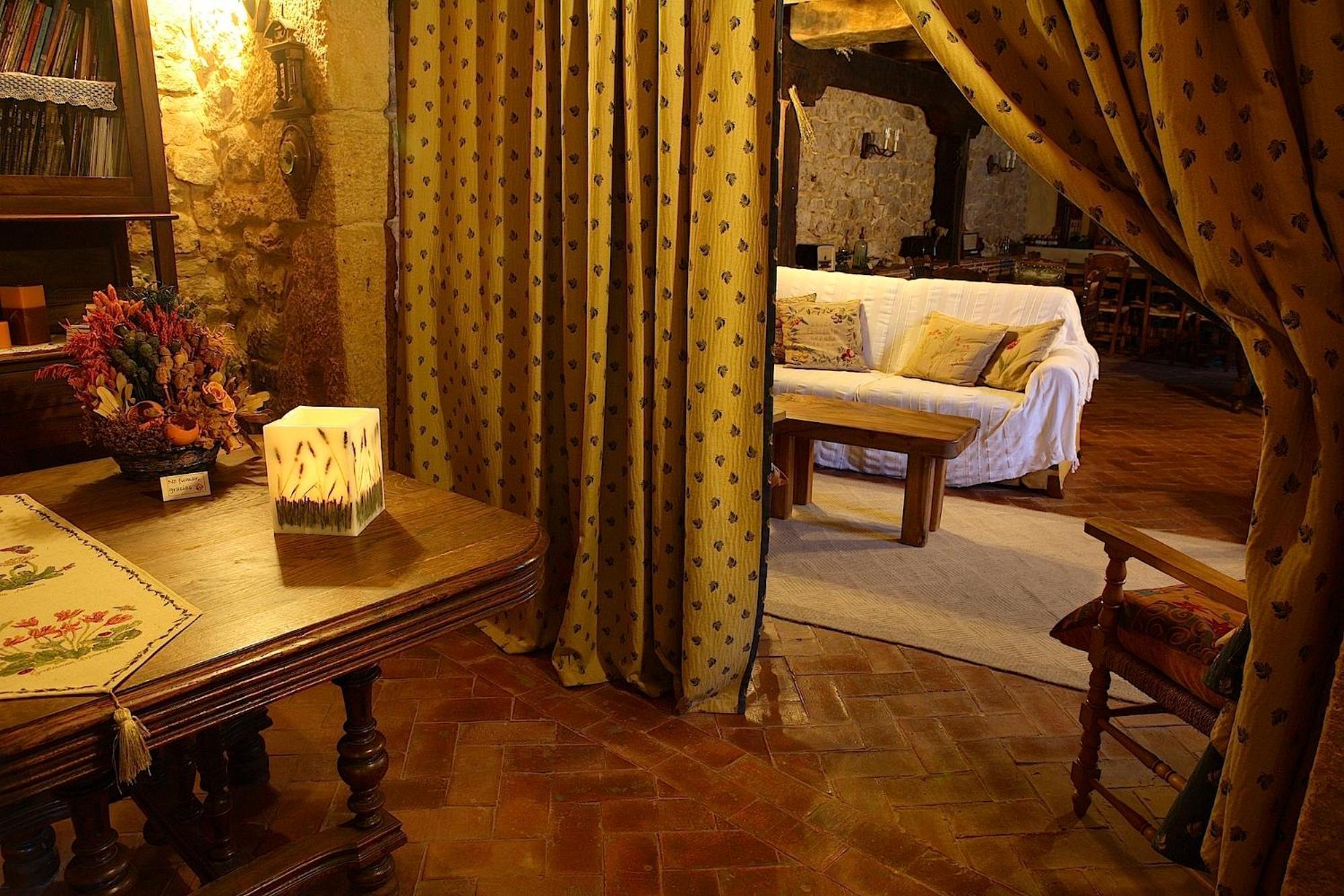 Posada Molino Del Canto Barriolacuesta Luaran gambar